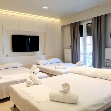 Luxurious Apartment In Acropolis Афіни Екстер'єр фото