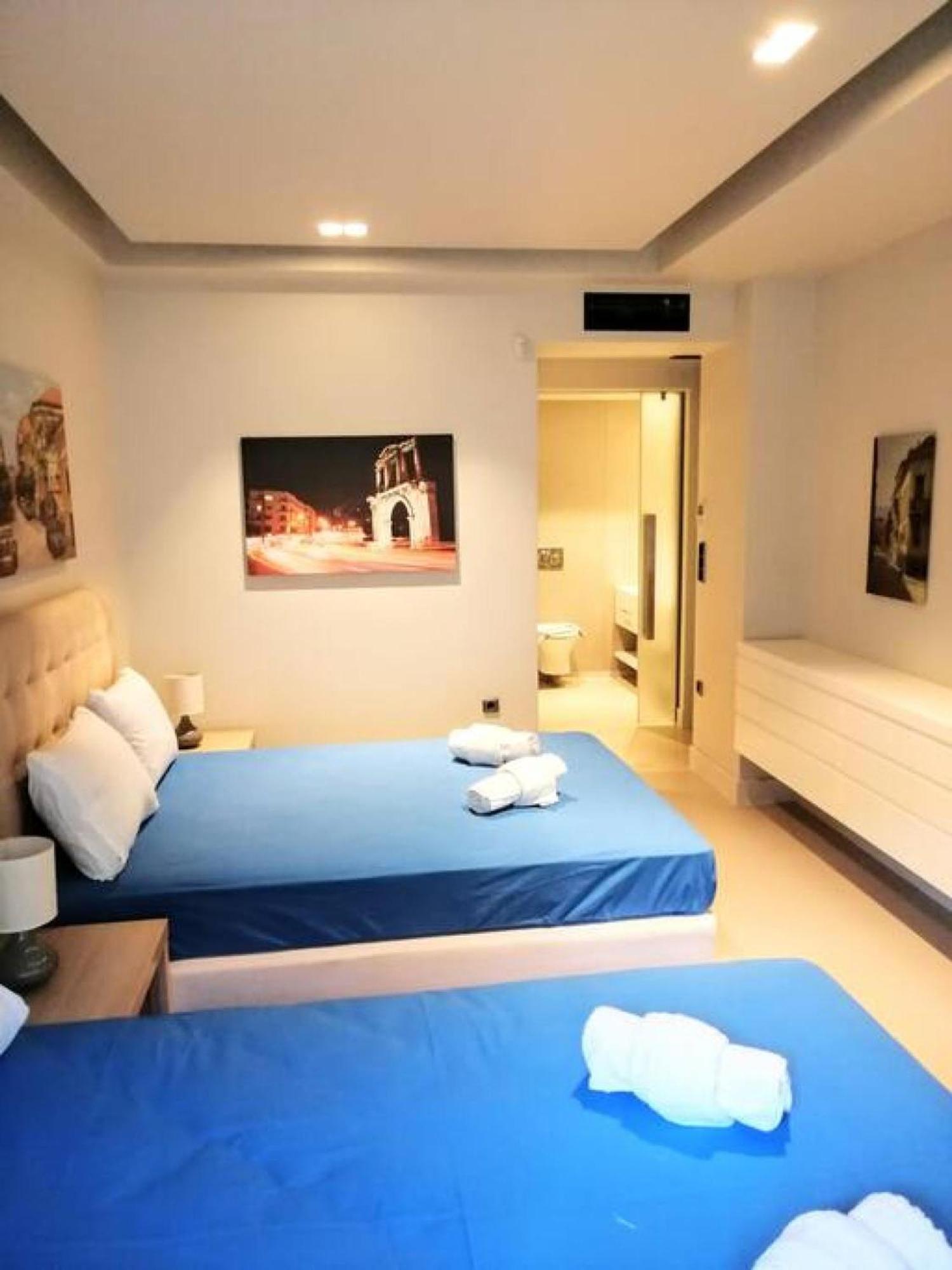 Luxurious Apartment In Acropolis Афіни Екстер'єр фото