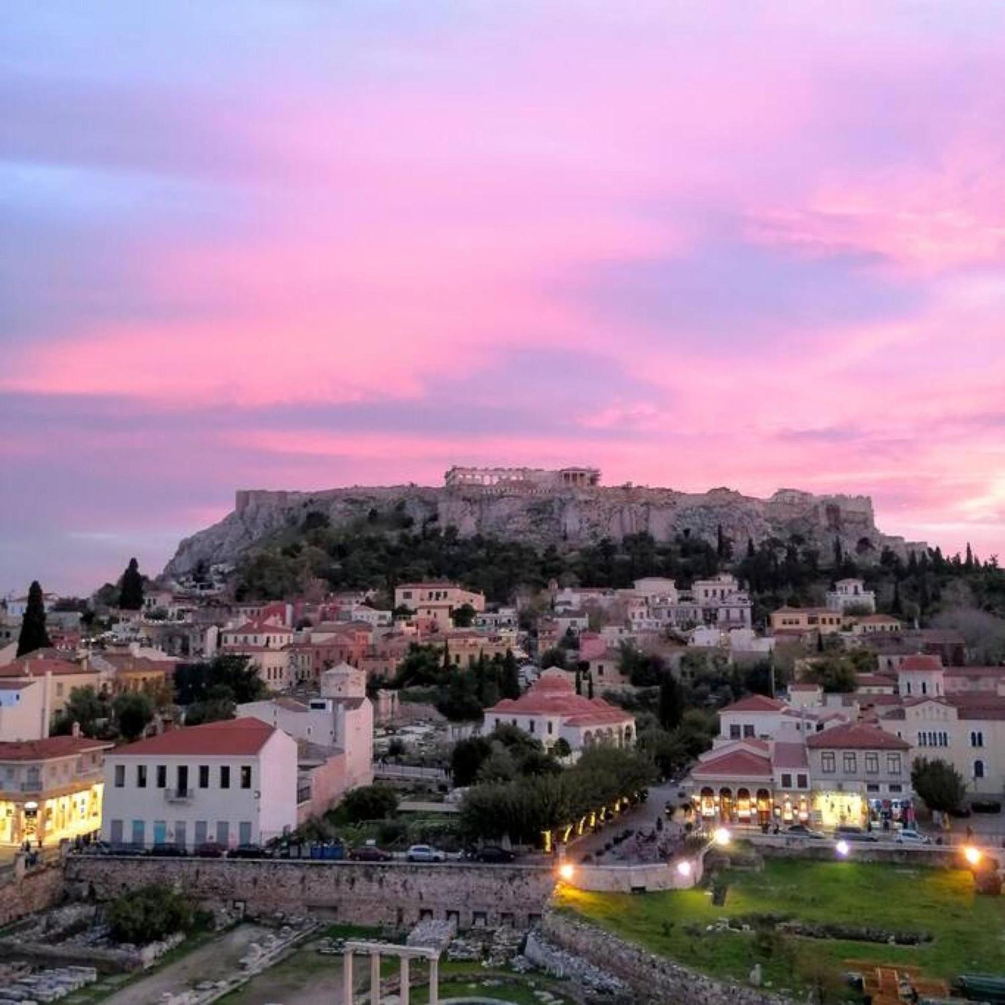 Luxurious Apartment In Acropolis Афіни Екстер'єр фото