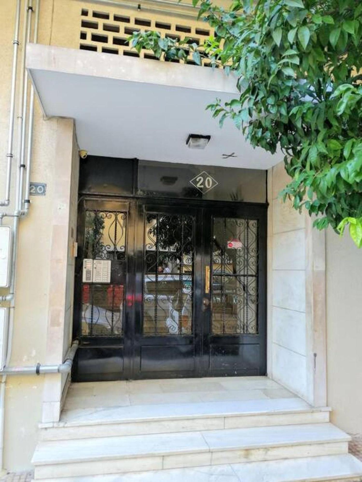 Luxurious Apartment In Acropolis Афіни Екстер'єр фото
