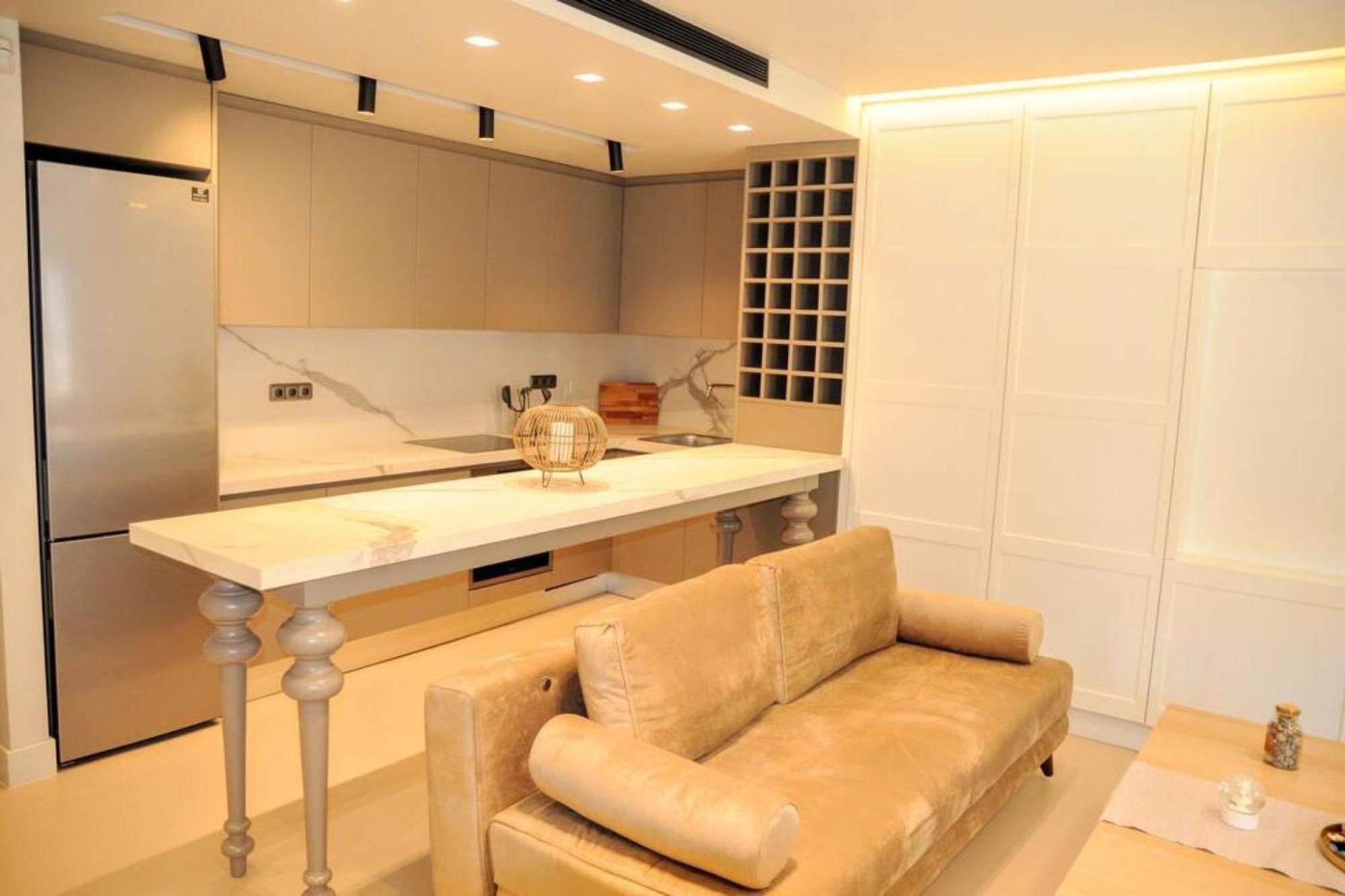 Luxurious Apartment In Acropolis Афіни Екстер'єр фото
