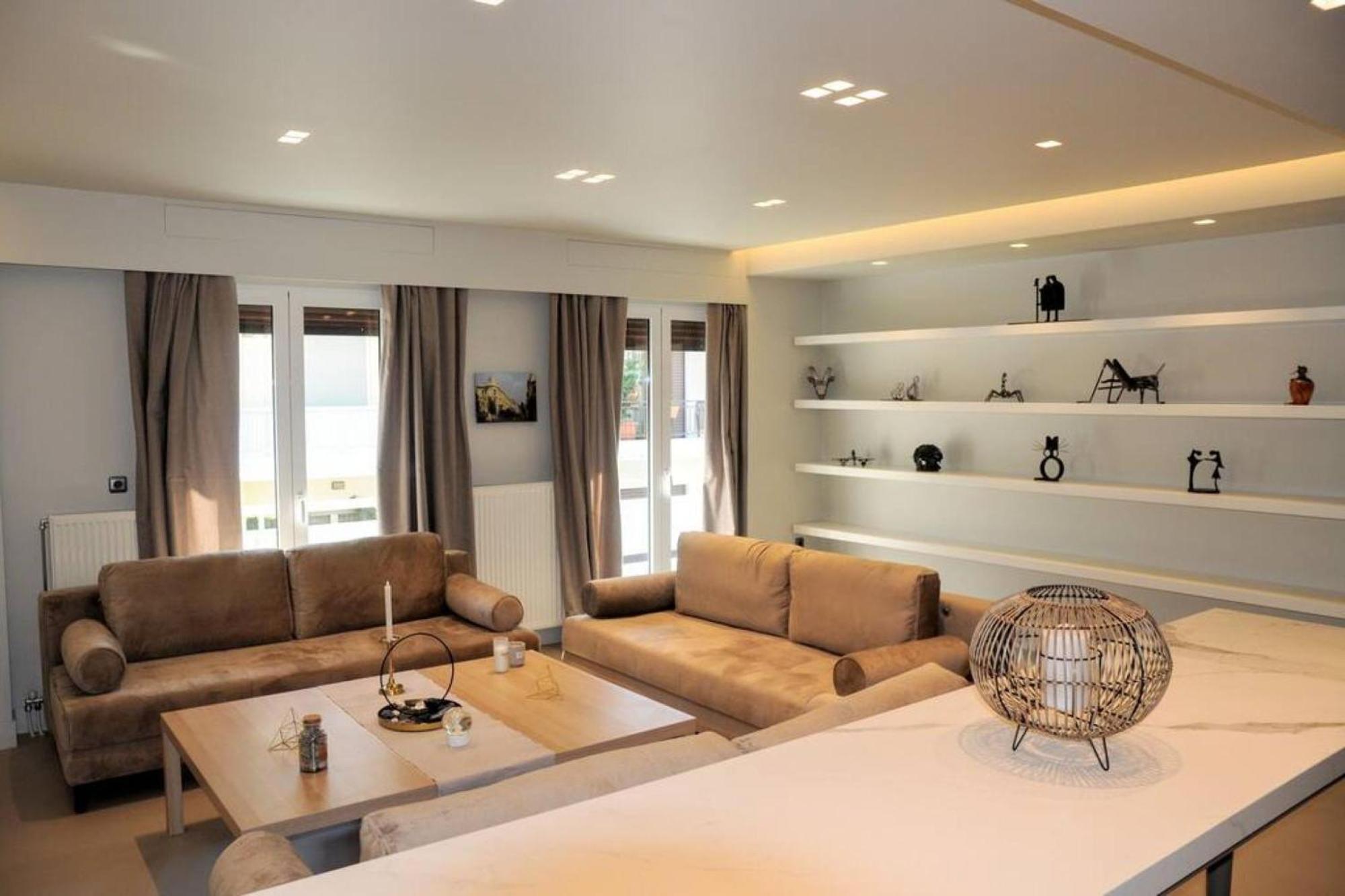 Luxurious Apartment In Acropolis Афіни Екстер'єр фото